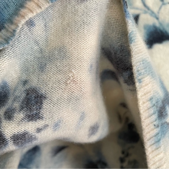 Anne Klein 100% Pure Cashmere 2pc Sweater Set Blue Floral 3/4 Sleeves Size L - Picture 17 of 17